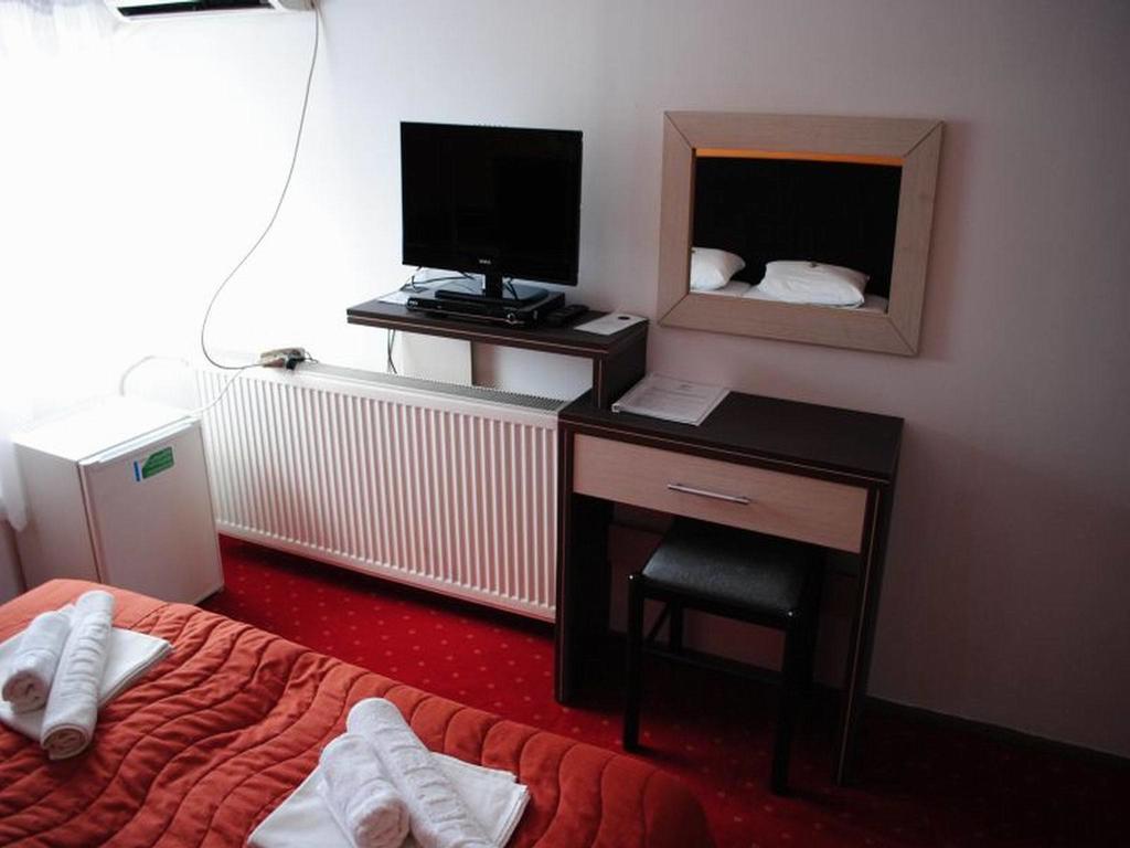 Gros Hotel - Leskovac Leskovac  Habitación foto